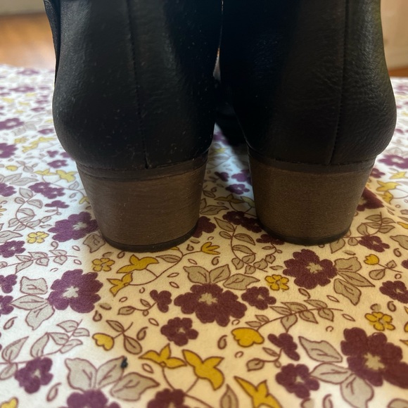 STYLE & COMPANY Womens Black Almond Toe Block Heel Slip On Booties 9.5 M - Picture 4 of 8